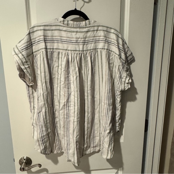 NWT Splendid Beige and Green Priya Button Down Striped Blouse | XL - Picture 6 of 7